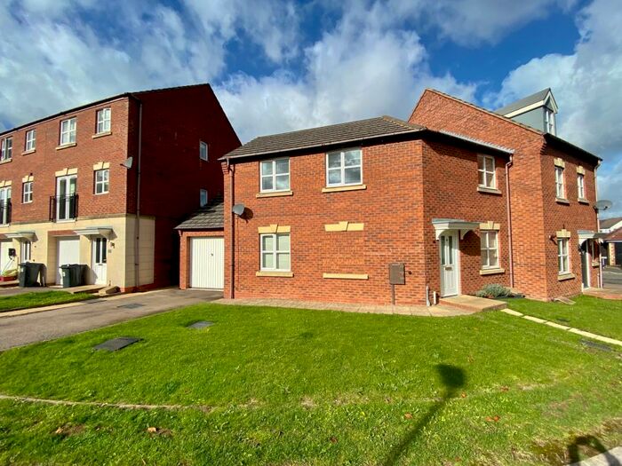 3 Bedroom Semi-Detached House To Rent In Boylan Road, Coalville, LE67