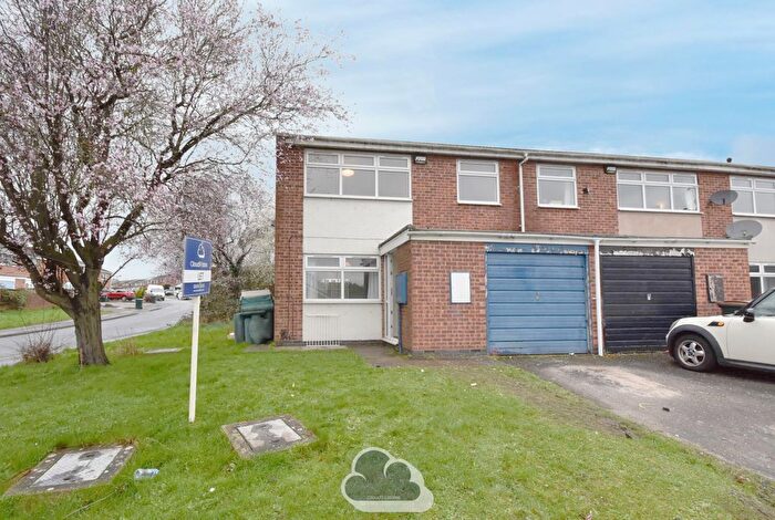 3 Bedroom End Of Terrace House To Rent In Dorchester Way, Coventry, CV2