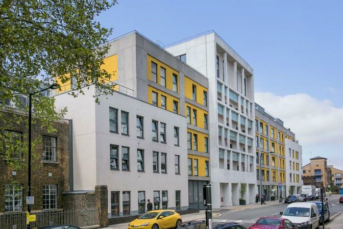 1 Bedroom Flat To Rent In The Lock House, Oval Road, NW1