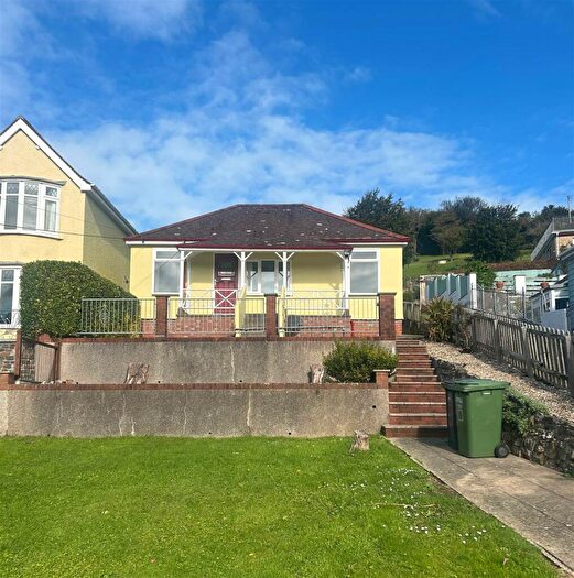 2 Bedroom Detached Bungalow To Rent In Rews Close, Combe Martin, EX34