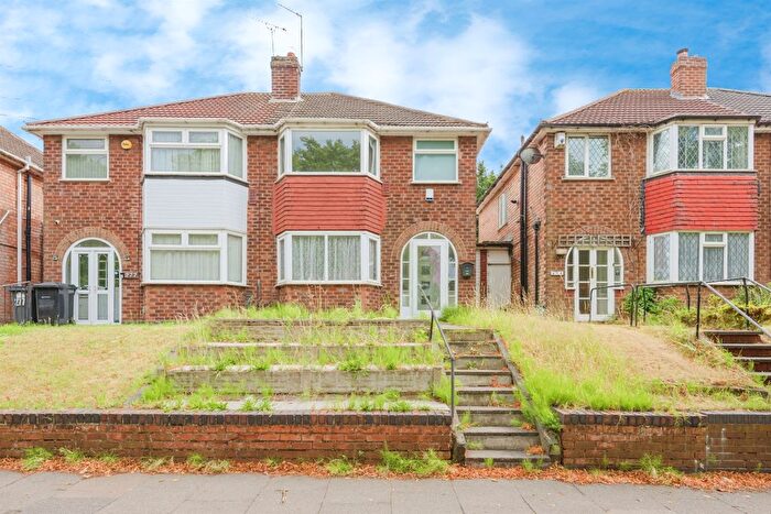 3 Bedroom Semi-detached House For Sale In Brookvale Road, Erdington, Birmingham, B23