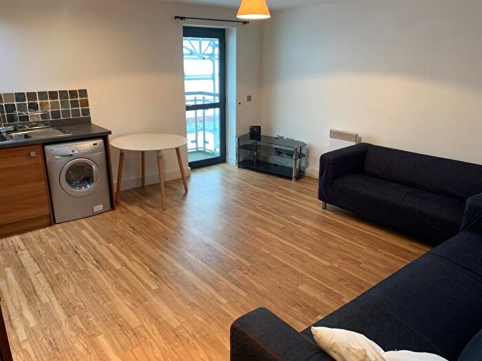 2 Bedroom Apartment To Rent In Fresh Building, Chapel Street, Salford, M3