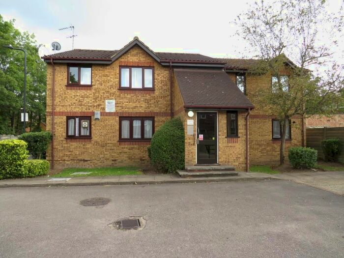 Studio To Rent In Brewery Close, Sudbury, Wembley, Middlesex, HA0