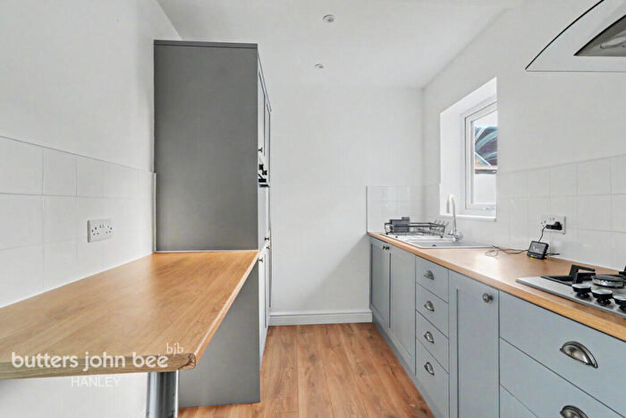 2 Bedroom Detached Bungalow For Sale In Brook House Lane Stoke-On-Trent, ST2
