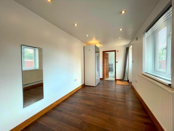 4 Bedroom Property To Rent In Wainbridge Crescent, Pilning, Bristol, BS35