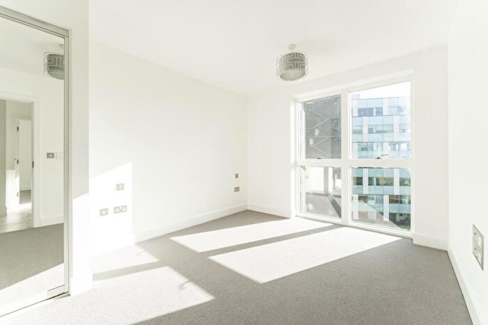2 Bedroom Flat To Rent In Abbotsford Court, Royal Waterside, Lakeside Drive, London, NW10