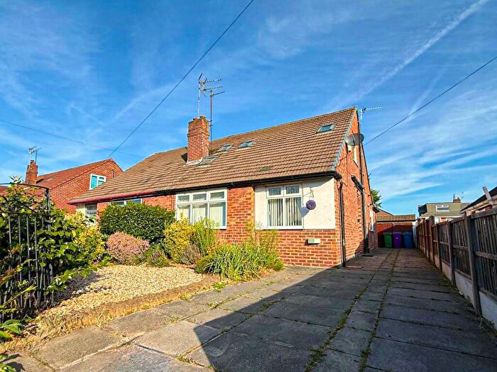 3 Bedroom Semi-Detached Bungalow For Sale In Eaglehurst Road, Liverpool, L25