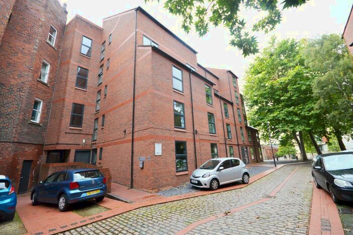 1 Bedroom Apartment To Rent In The Chandlers, Off The Calls, Leeds, West Yorkshire., LS2