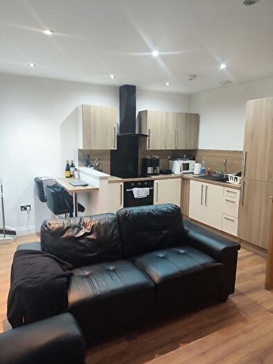 2 Bedroom Flat To Rent In Mint Drive, Hockley, B18