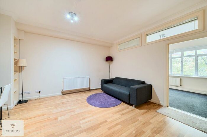 2 Bedroom Apartment To Rent In Warren Court, Euston Road, Fitzrovia, London, NW1