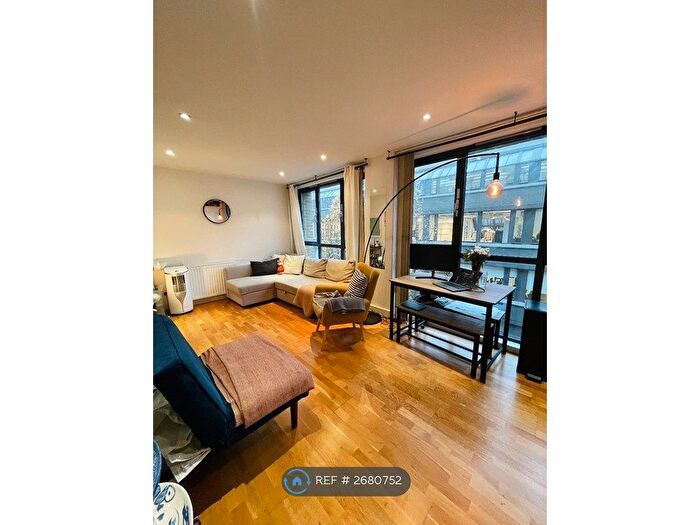 1 Bedroom Flat To Rent In Scrutton Street, London, EC2A