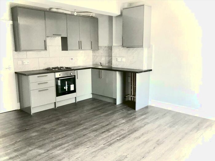 1 Bedroom Flat To Rent In Claremont Road, Morecambe, LA4