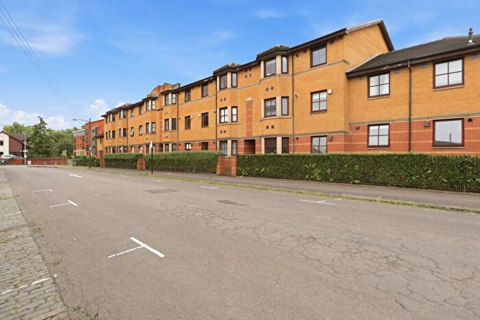 2 Bedroom Flat For Sale In Flat / Malloch Street, North Kelvinside, Glasgow, G20