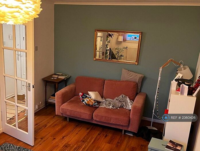 1 Bedroom Flat To Rent In Cumberland Street, Glasgow, G5
