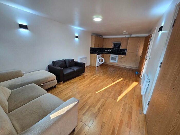2 Bedroom Flat To Rent In Hatcham Park Mews, London, SE14