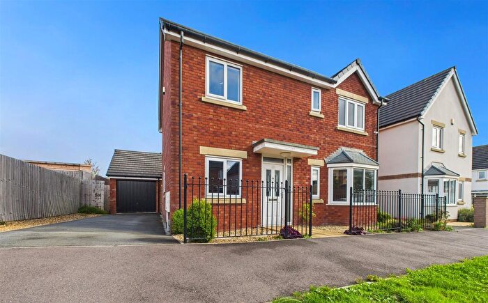 4 Bedroom Detached House For Sale In Oakdale Drive, St. Helens, WA9