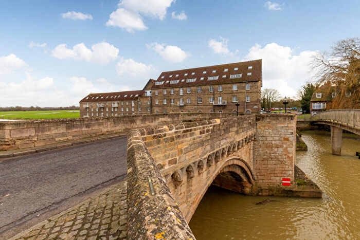 Studio For Sale In , Bridge Place, Godmanchester, Huntingdon, Cambridgeshire, B23