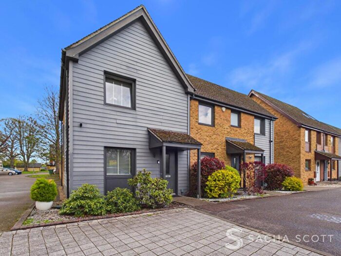 2 Bedroom Semi Detached House For Sale In Pelman Way, Epsom, KT19