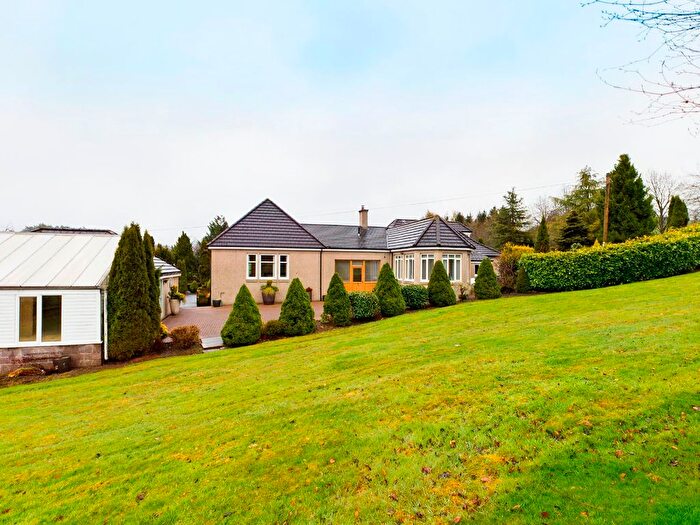 5 Bedroom Detached House To Rent In Cedar Lodge, Lanark, ML11