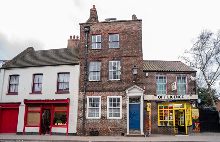 3 Bedroom Town House For Sale In High Street, Boston, PE21