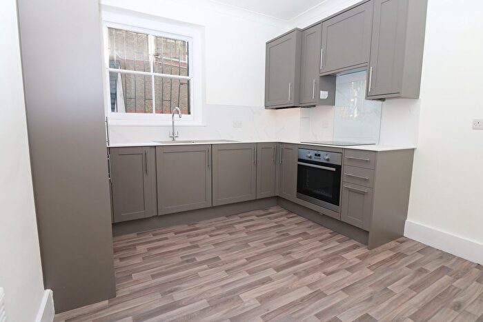 1 Bedroom Flat To Rent In High Street, London, N8