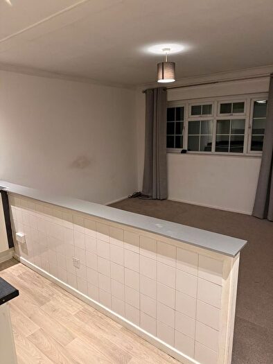 1 Bedroom Flat To Rent In Manorside Close, London, SE2