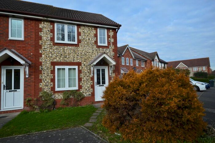 2 Bedroom End Of Terrace House To Rent In Smithy Drive, Kingsnorth, Ashford, TN23