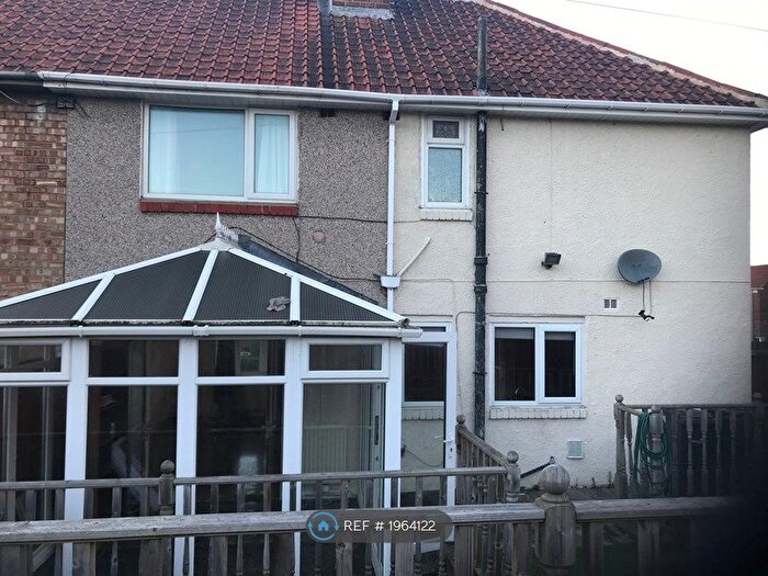 3 Bedroom Semi-Detached House To Rent In Kirkstone Road, Middlesbrough, TS3