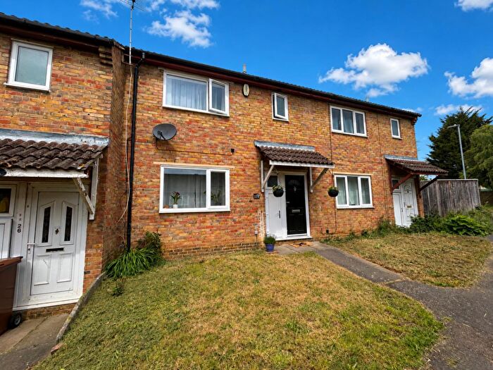 3 Bedroom Terraced House For Sale In Ermine Road, Rectory Farm, Northampton, NN3