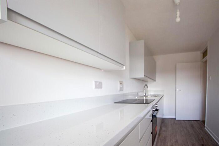 1 Bedroom Flat For Sale In Clair Court, Perrymount Road, Haywards Heath, RH16