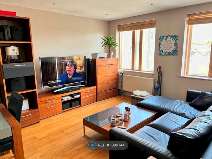 1 Bedroom Flat To Rent In London, London, SW4