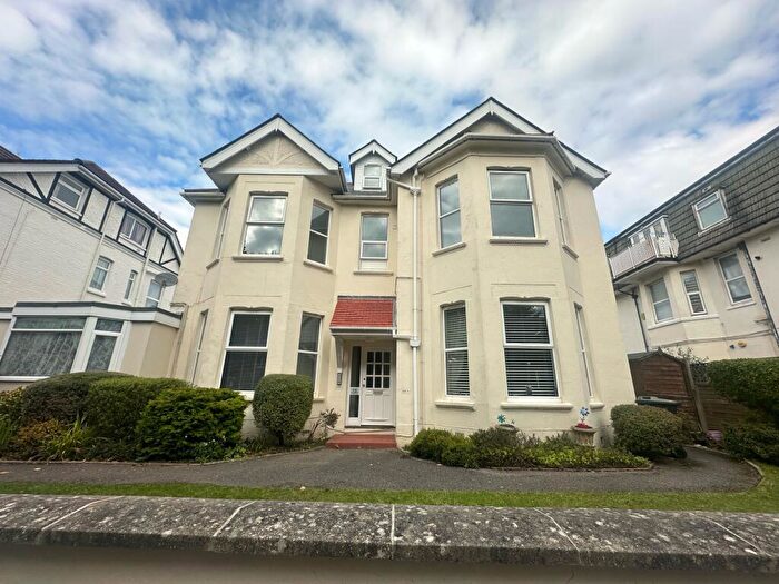 2 Bedroom Apartment To Rent In Argyll Road, Bournemouth, BH5