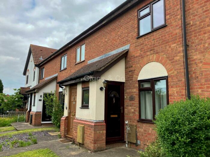 2 Bedroom Terraced House To Rent In Lindisfarne Close, St Neots, PE19