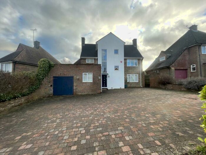 4 Bedroom House To Rent In Barrowfield, Cuckfield, West Sussex, RH17