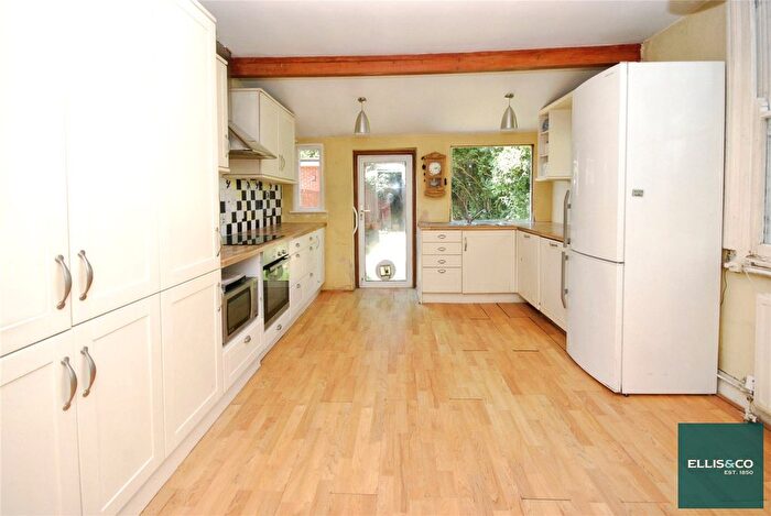 3 Bedroom Semi-Detached House For Sale In Sydney Grove, Hendon, NW4