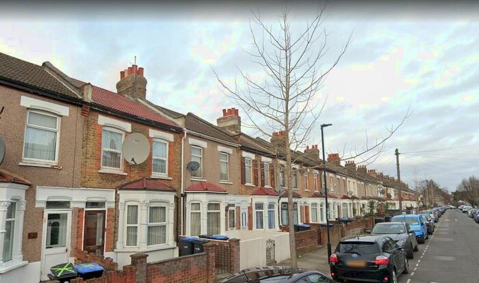 2 Bedroom Terraced House To Rent In Warwick Road, London, N18