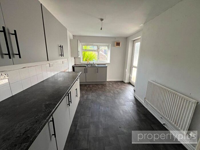 3 Bedroom Terraced House For Sale In Clydach Road, Tonypandy, Rhondda Cynon Taff, CF40
