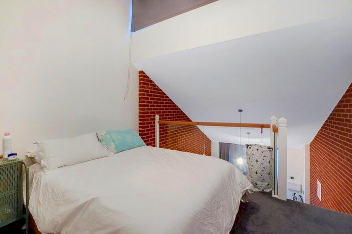 1 Bedroom Flat To Rent In Tannery Square, Canterbury, CT1