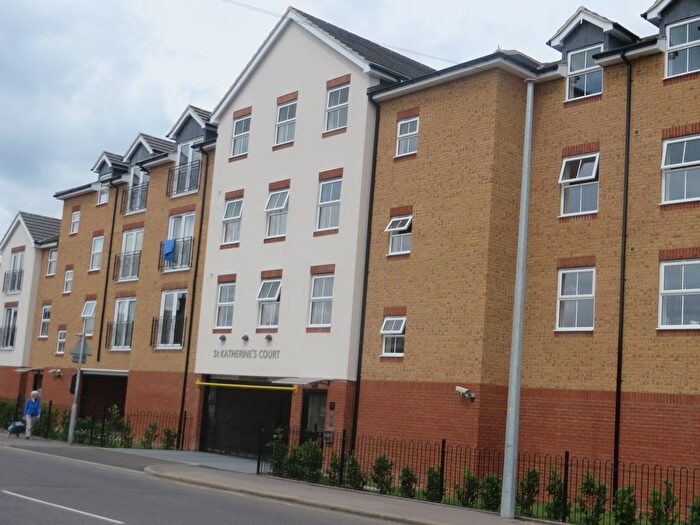 2 Bedroom Flat To Rent In St Katherines Court, Calcutta Road, Tilbury, RM18