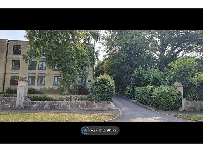 2 Bedroom Flat To Rent In Dahlia Gardens, Bath, BA2