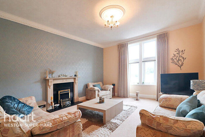 2 Bedroom Apartment For Sale In Hamilton Road, Weston-Super-Mare, BS23