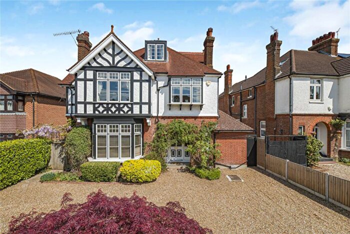 5 Bedroom Detached House For Sale In Hayes Road, Bromley, BR2