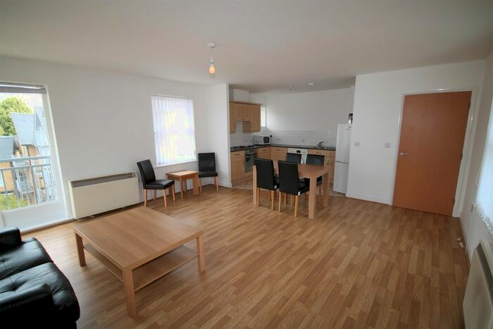 1 Bedroom Flat To Rent In Bingley Court, Canterbury, CT1