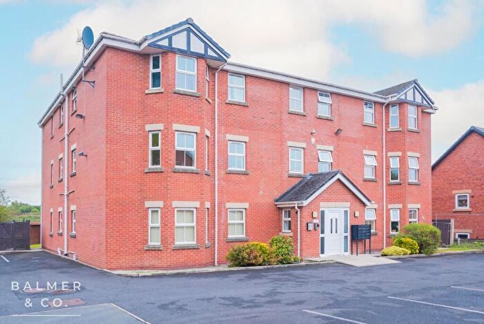 1 Bedroom Flat For Sale In Garden Vale, Leigh, WN7
