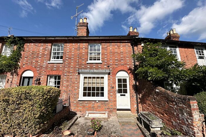 2 Bedroom Terraced House To Rent In Greys Hill, Henley-on-Thames, Oxfordshire, RG9