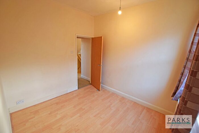 5 Bedroom Terraced House To Rent In Cambridge Grove, Hove, East Sussex, BN3