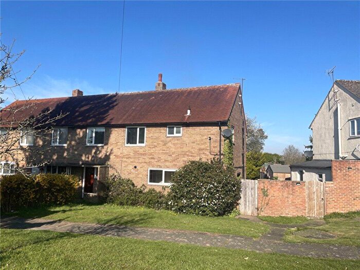 4 Bedroom Semi-Detached House For Sale In Cody Road, Clapham, MK41