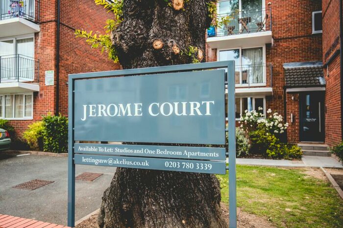 Flat To Rent In Jerome Court, The Limes Avenue, N11