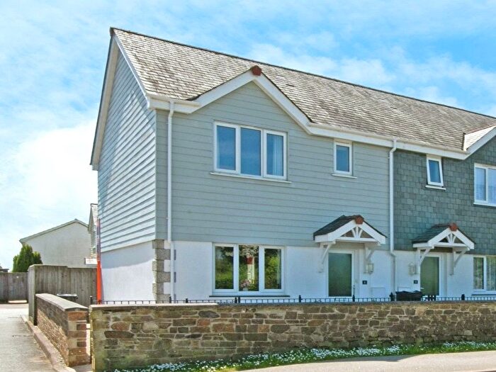 3 Bedroom End Of Terrace House For Sale In Church Road, Shortlanesend, Truro, Cornwall, TR4