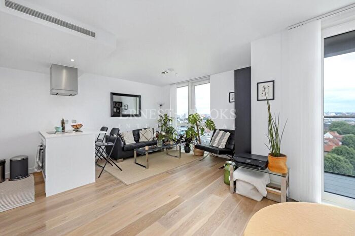 1 Bedroom Apartment To Rent In Avantgarde Tower, Avantgarde Place, London, E1